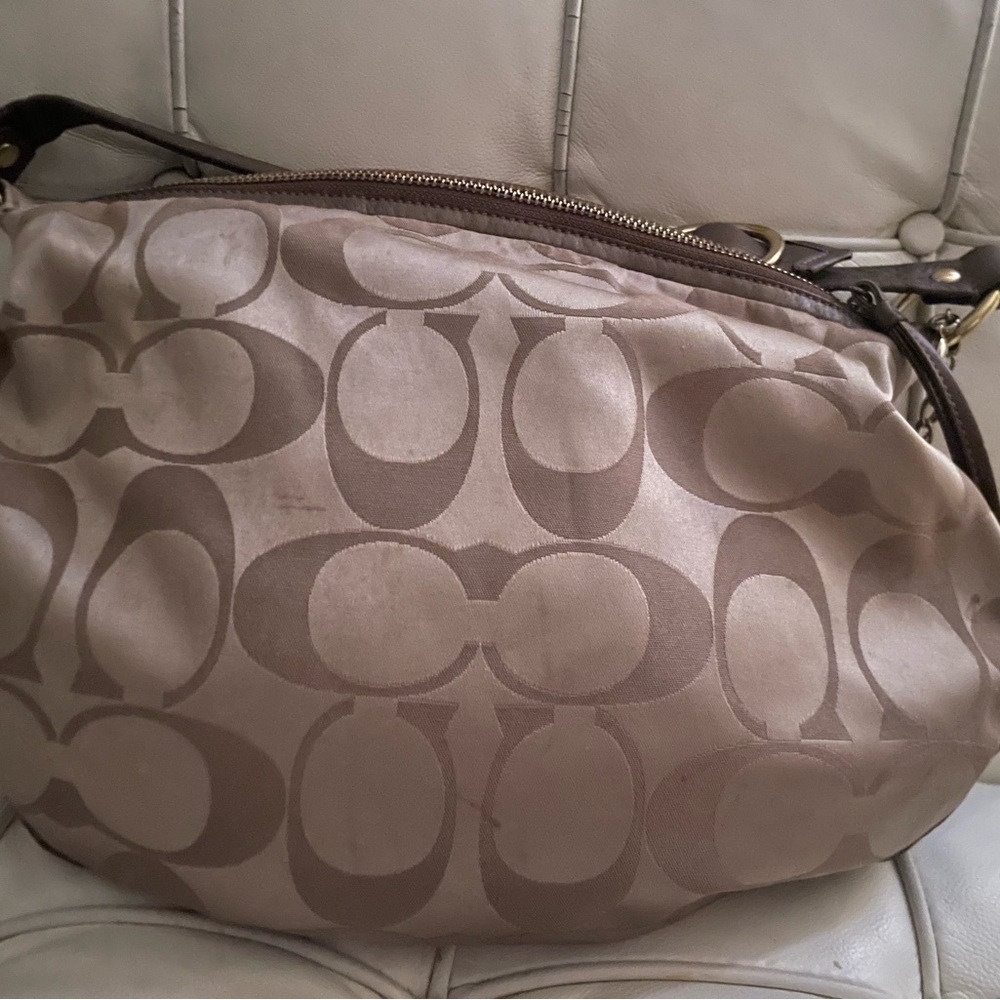 Authentic Coach Bag. Serial Number Verified Gem